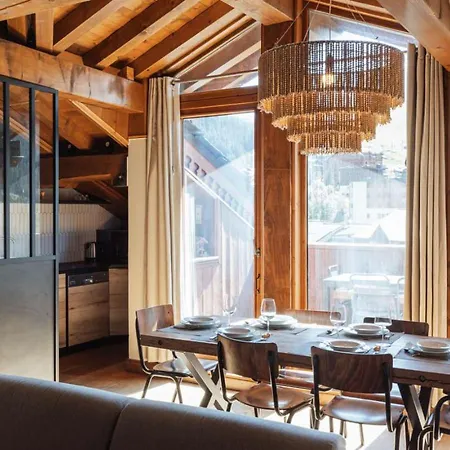 Ski-in Out Duplex With Mountain Views