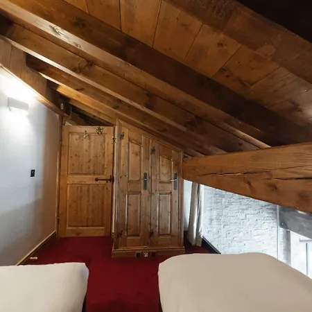 Ski-in Out Duplex With Mountain Views Apartamento
