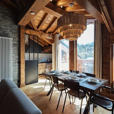 Ski-in Out Duplex With Mountain Views * Courchevel