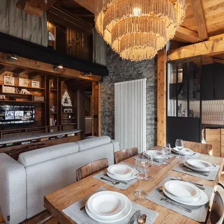 Ski-in Out Duplex With Mountain Views Apartamento Courchevel