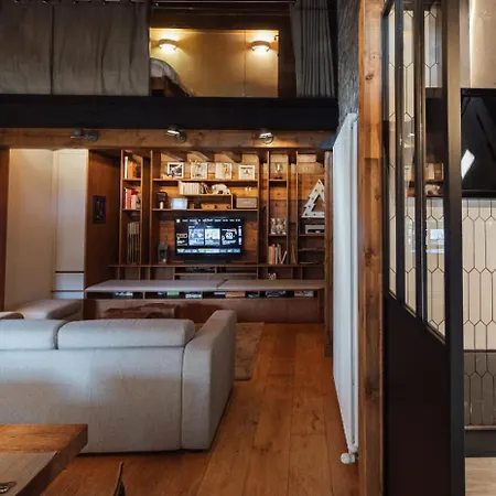 Ski-in Out Duplex With Mountain Views Apartamento *